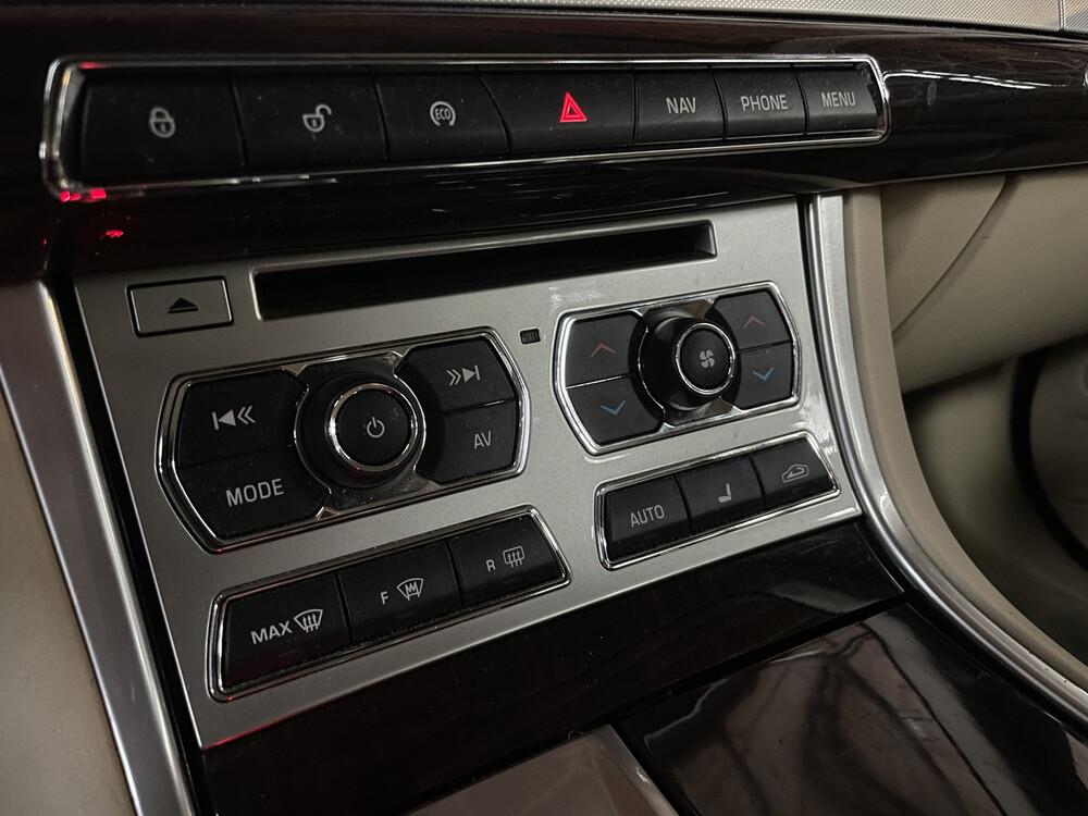 Jaguar XF 3.0 V6 340PS 2013 -Ursprünglich. NL-, 7-KXK-58