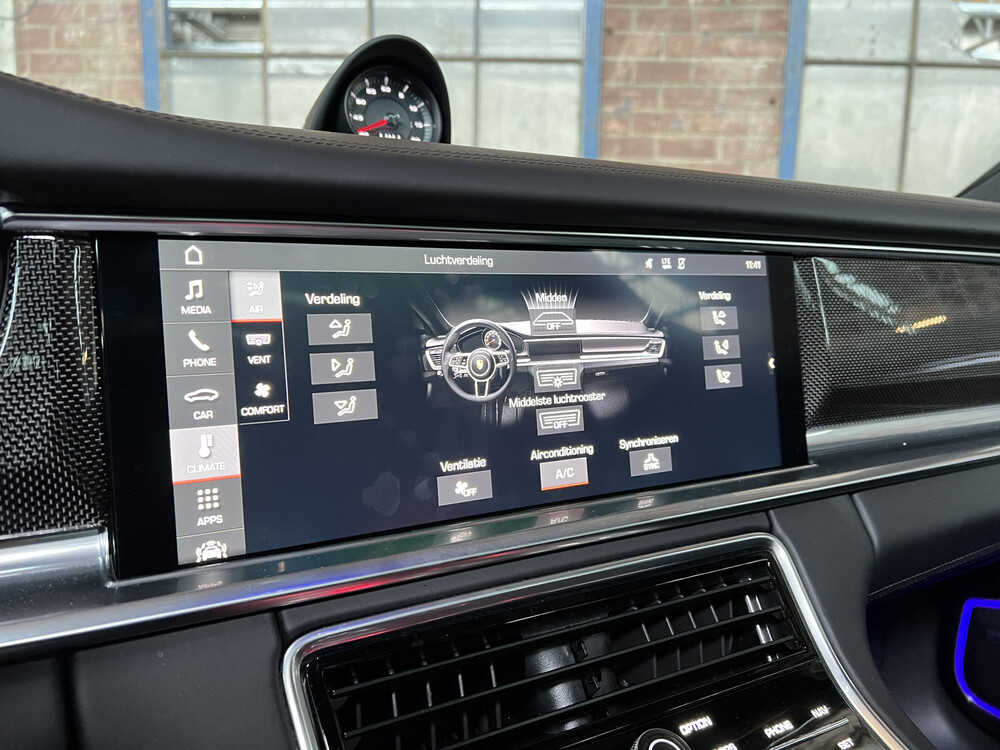 Porsche Panamera Turbo Sport Turismo 4.0 V8 NIEUW-MODEL 549pk 2018 SportChrono, NL-kenteken