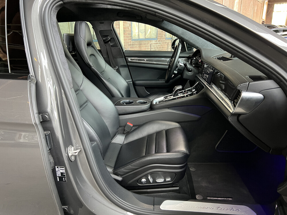 Porsche Panamera Turbo Sport Turismo 4.0 V8 NIEUW-MODEL 549pk 2018 SportChrono, NL-kenteken