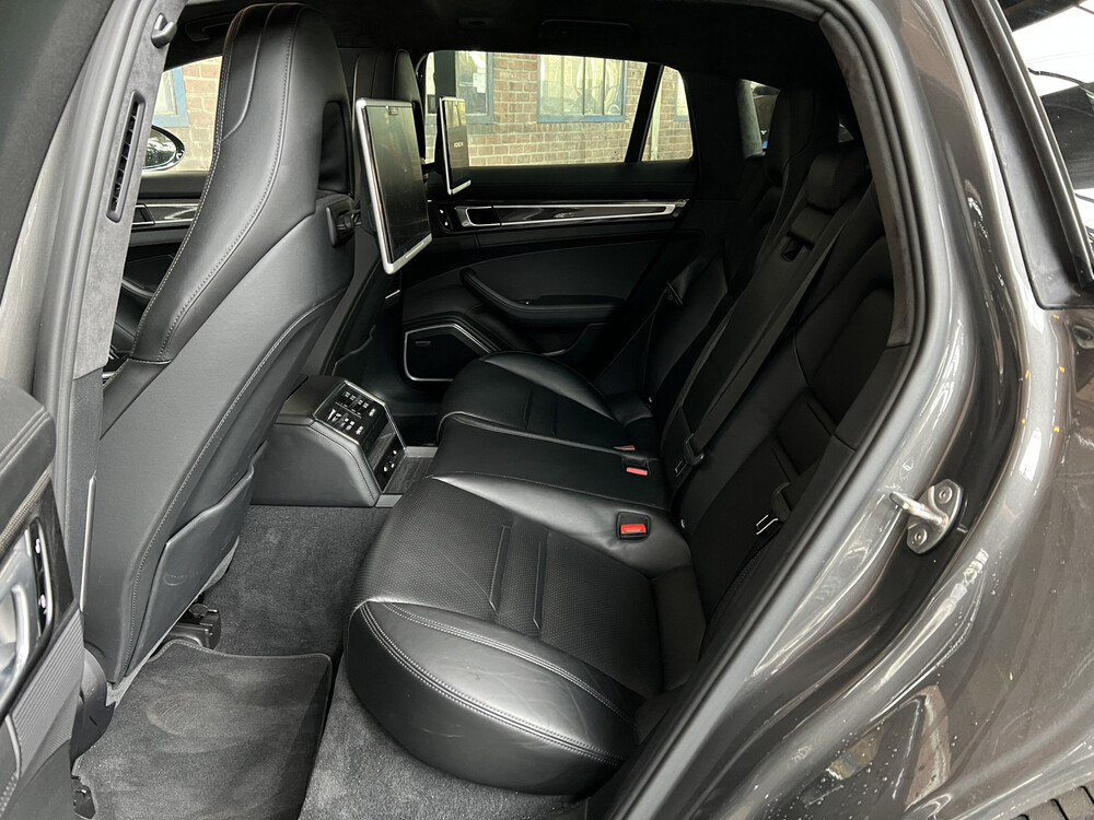 Porsche Panamera Turbo Sport Turismo 4.0 V8 NIEUW-MODEL 549pk 2018 SportChrono, NL-kenteken