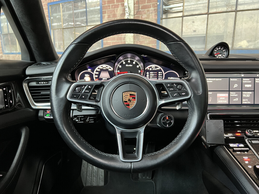 Porsche Panamera Turbo Sport Turismo 4.0 V8 NIEUW-MODEL 549pk 2018 SportChrono, NL-kenteken