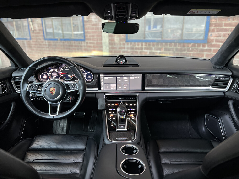 Porsche Panamera Turbo Sport Turismo 4.0 V8 NIEUW-MODEL 549pk 2018 SportChrono, NL-kenteken