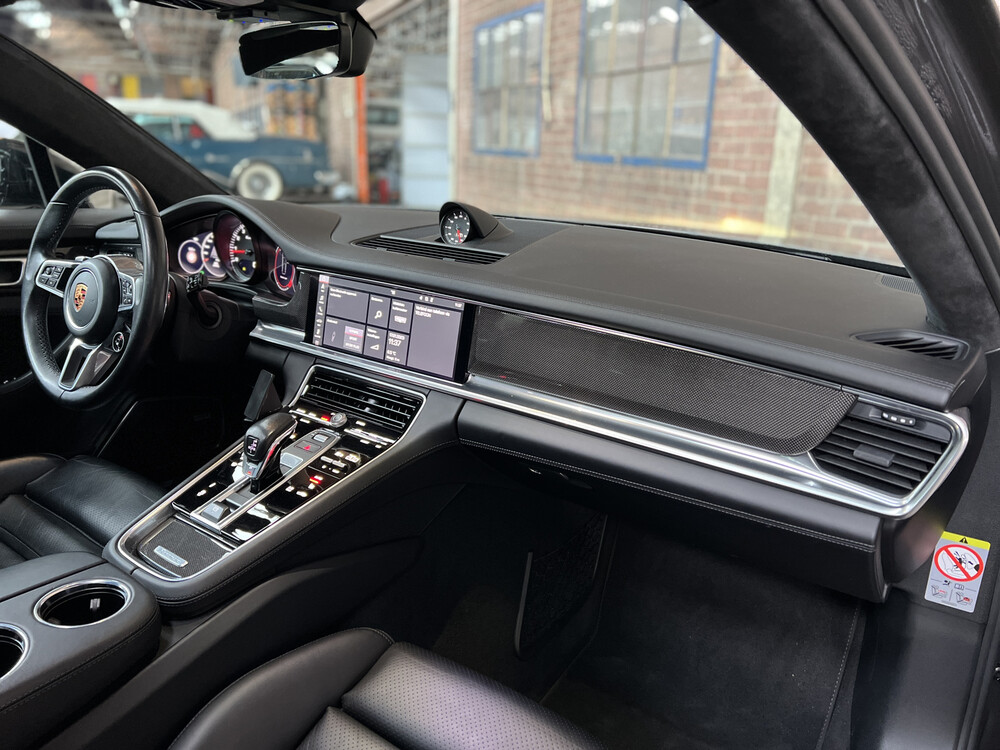 Porsche Panamera Turbo Sport Turismo 4.0 V8 NIEUW-MODEL 549pk 2018 SportChrono, NL-kenteken