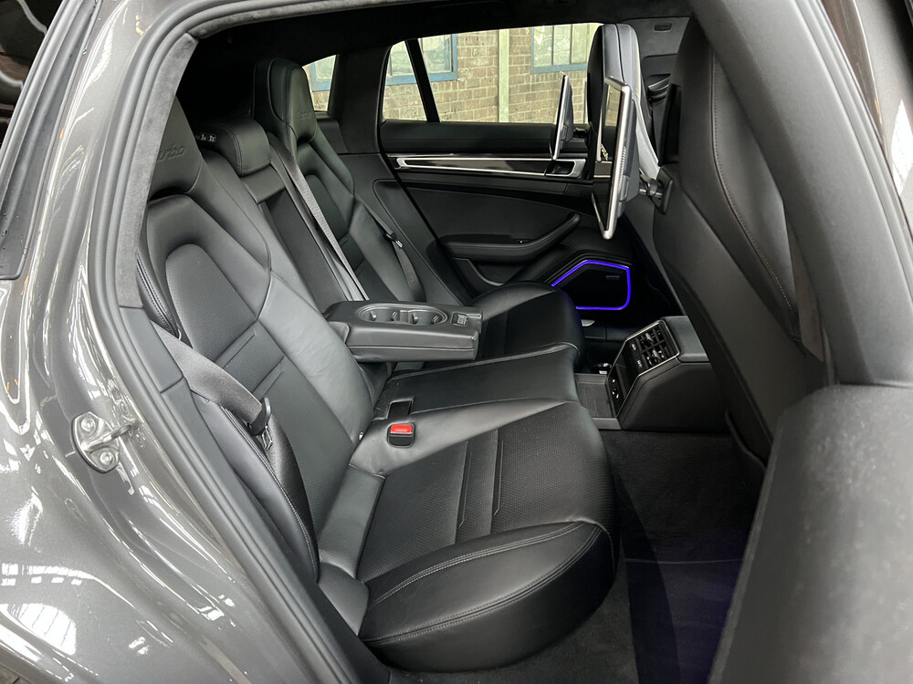 Porsche Panamera Turbo Sport Turismo 4.0 V8 NIEUW-MODEL 549pk 2018 SportChrono, NL-kenteken