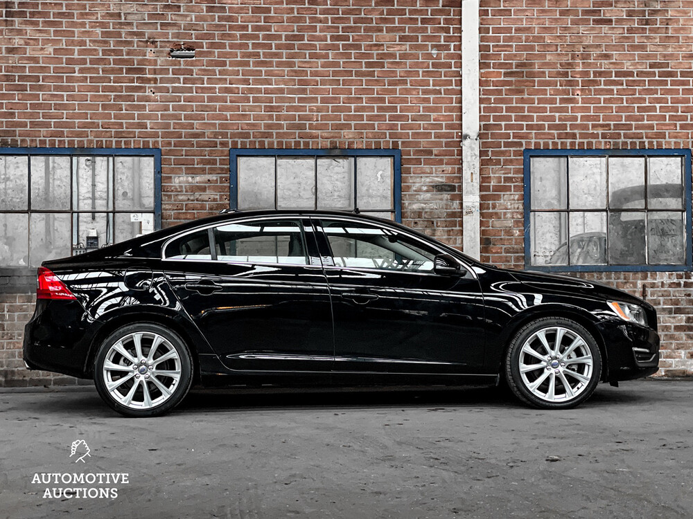 Volvo S60 T5 245 PS, 2017.