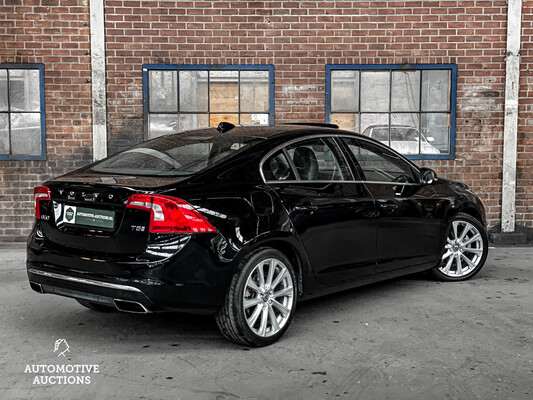 Volvo S60 T5 245 PS, 2017.