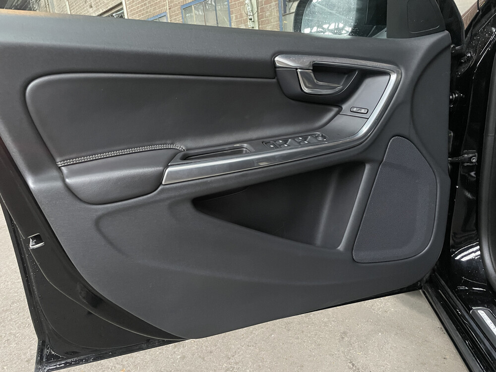 Volvo S60 T5 245 PS, 2015.