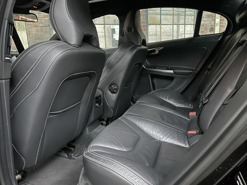 Volvo S60 T5 245 PS, 2015.