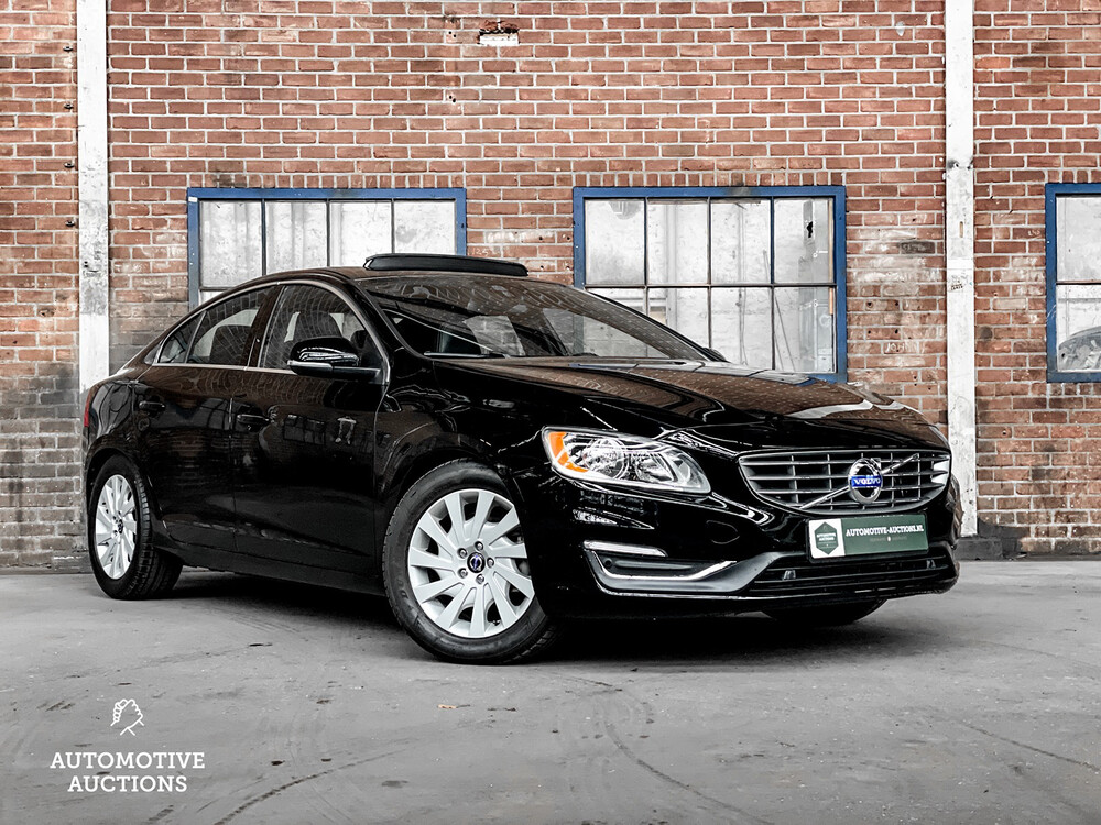 Volvo S60 T5 245 PS, 2015.