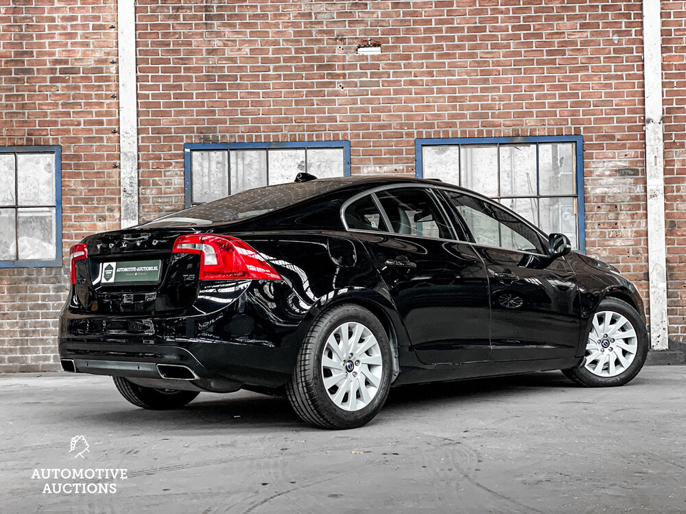 Volvo S60 T5 245 PS, 2015.