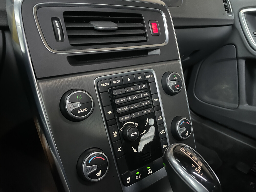 Volvo S60 T5 245 PS, 2015.