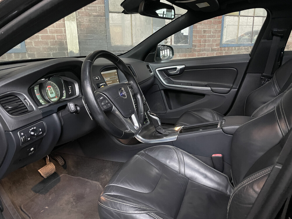 Volvo S60 T5 245 PS, 2015.