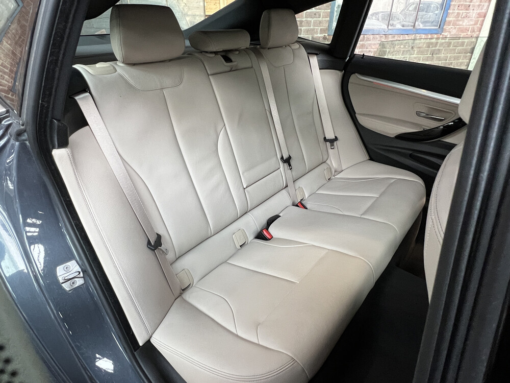 BMW 320i Gran Turismo Centennial High Executive 3er 184PS 2017, NJ-508-L