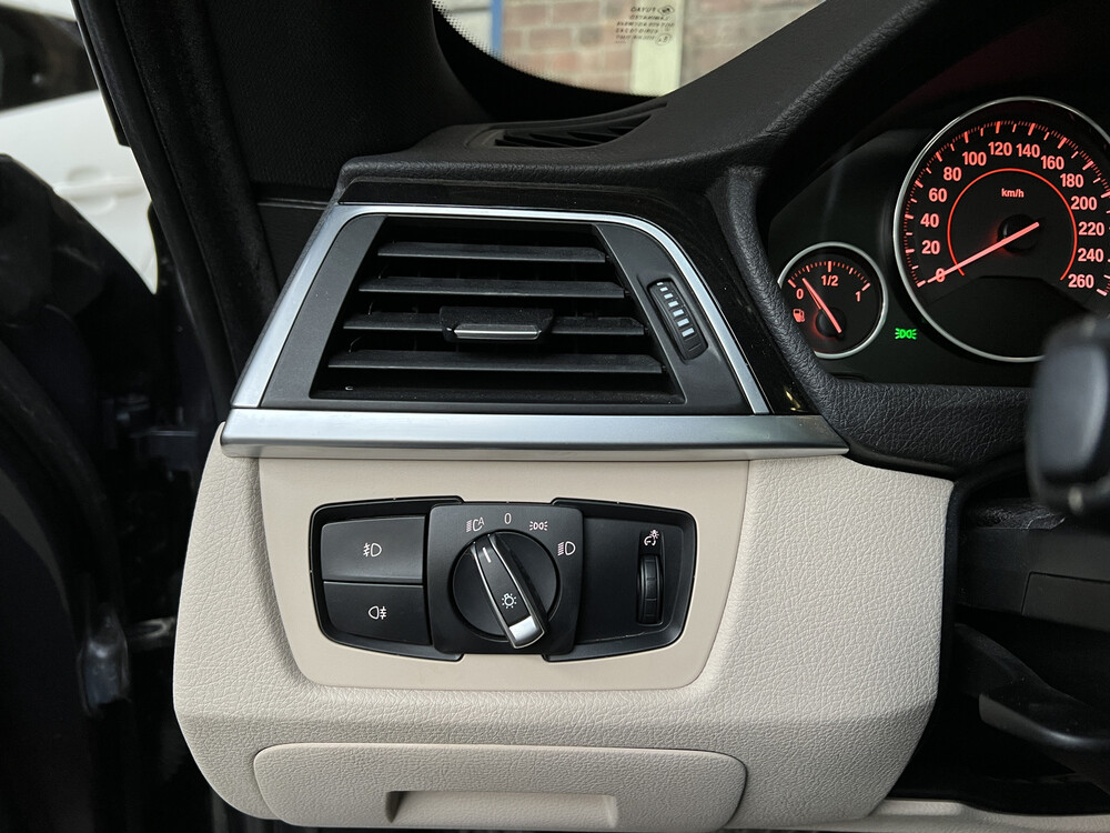 BMW 320i Gran Turismo Centennial High Executive 3er 184PS 2017, NJ-508-L