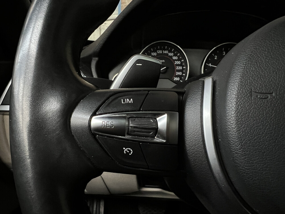 BMW 320i Gran Turismo Centennial High Executive 3er 184PS 2017, NJ-508-L