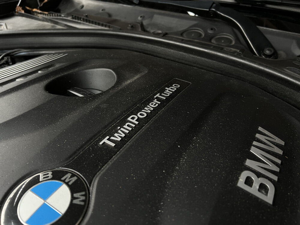 BMW 320i Gran Turismo Centennial High Executive 3er 184PS 2017, NJ-508-L