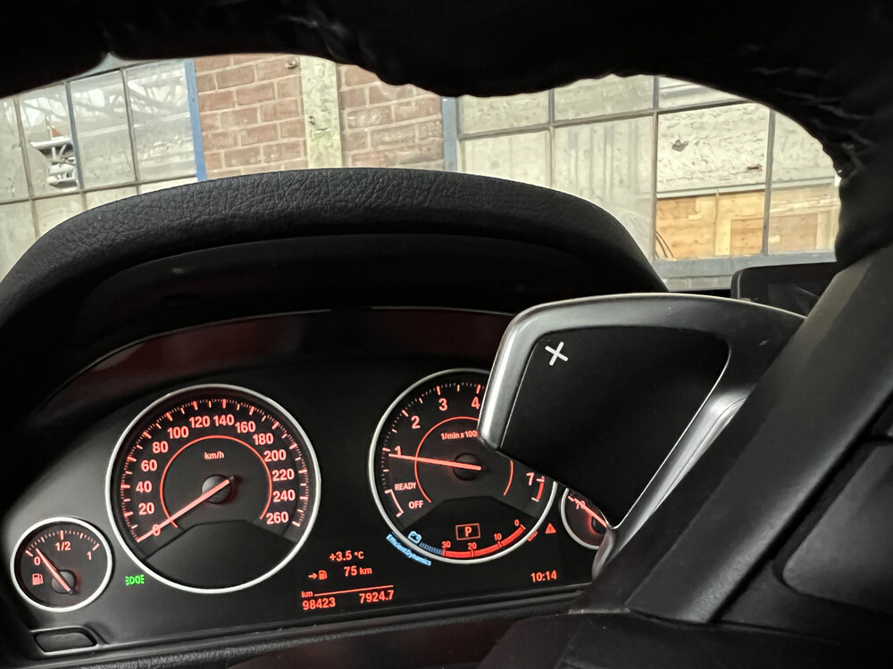 BMW 320i Gran Turismo Centennial High Executive 3er 184PS 2017, NJ-508-L