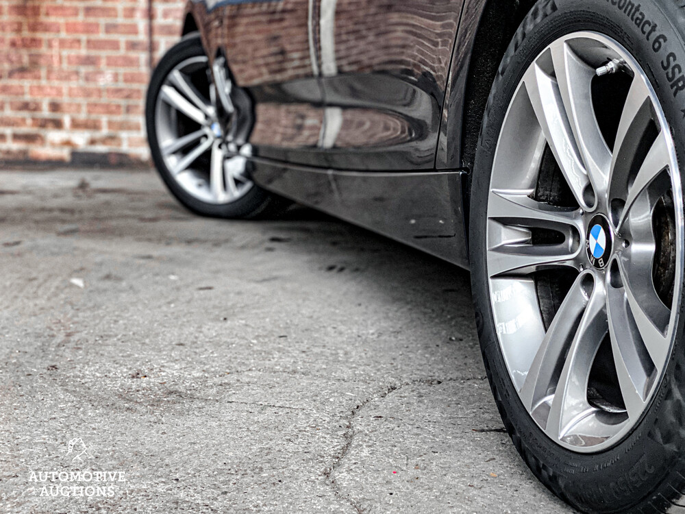 BMW 320i Gran Turismo Centennial High Executive 3er 184PS 2017, NJ-508-L