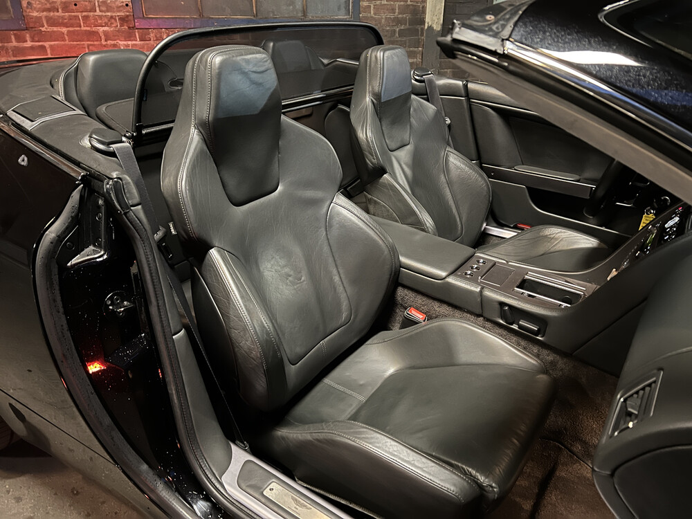 Aston Martin DB9 Volante 6.0 V12 Touchtronic 457hp 2005, J-272-VH