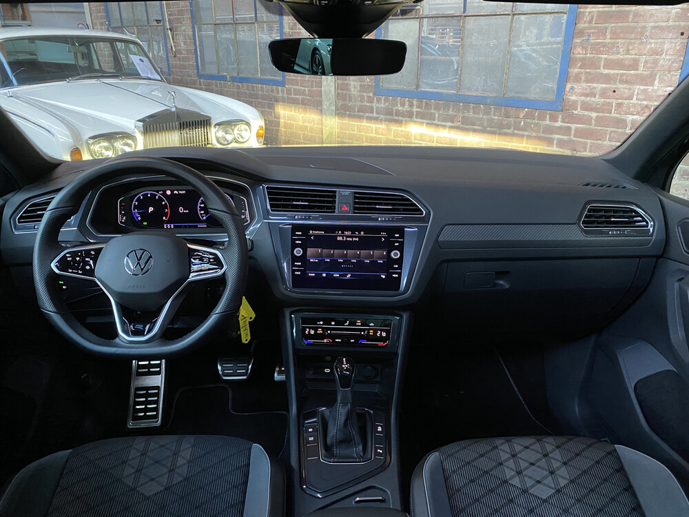 Volkswagen Tiguan R-Line TSI Life Business 150PS 2021 -Herstellergarantie-, L-969-ZS