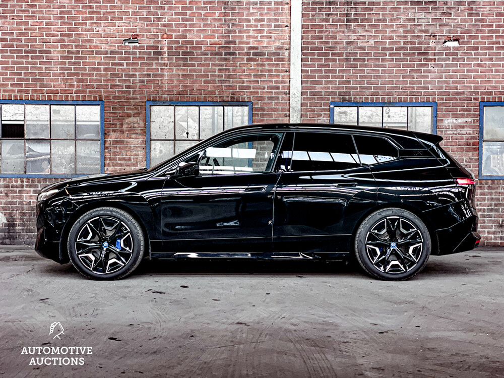 BMW iX xDrive40 M-Sport High Executive 71 kWh -GARANTIE- 326pk 2021 -Orig. NL-, N-352-HJ