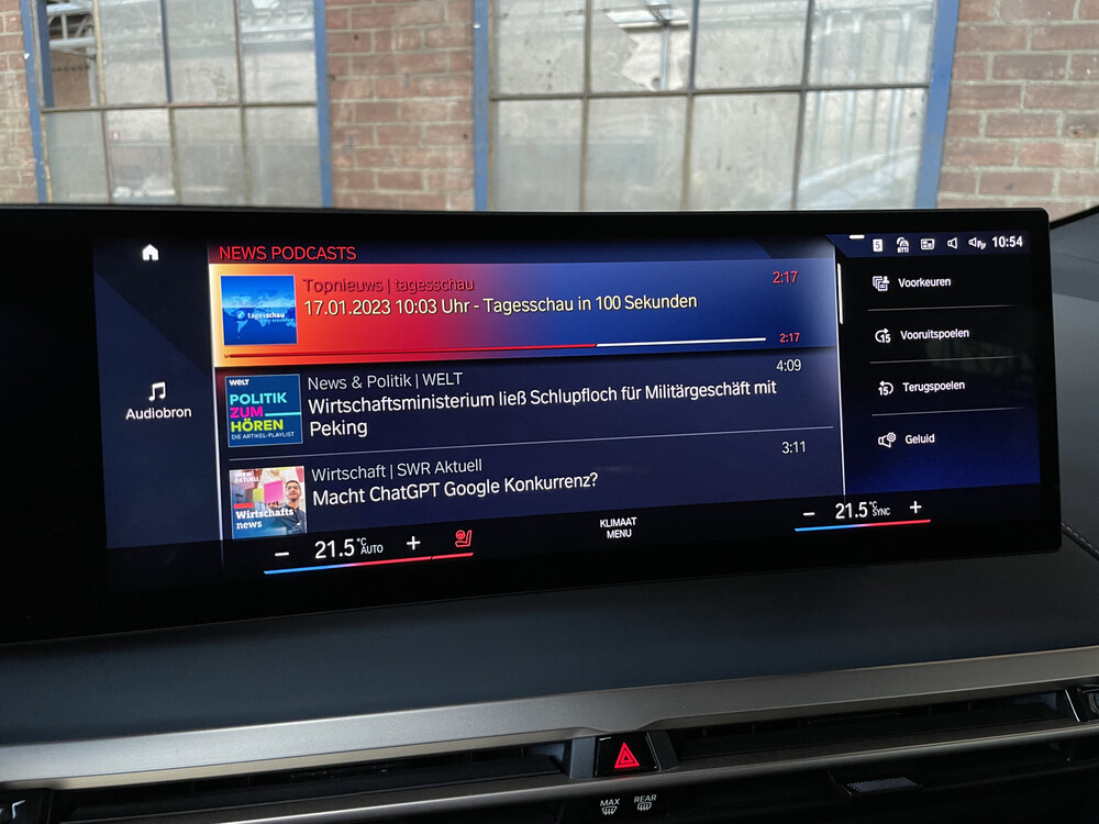 BMW iX xDrive40 M-Sport High Executive 71 kWh -GARANTIE- 326pk 2021 -Orig. NL-, N-352-HJ