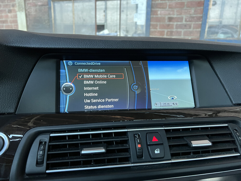 BMW 528i High Executive 258 PS 2010 5er Serie, 56-SJJ-1.