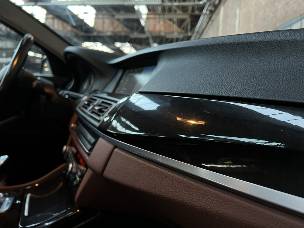 BMW 528i High Executive 258 PS 2010 5er Serie, 56-SJJ-1.