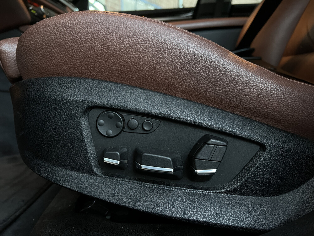 BMW 528i High Executive 258 PS 2010 5er Serie, 56-SJJ-1.