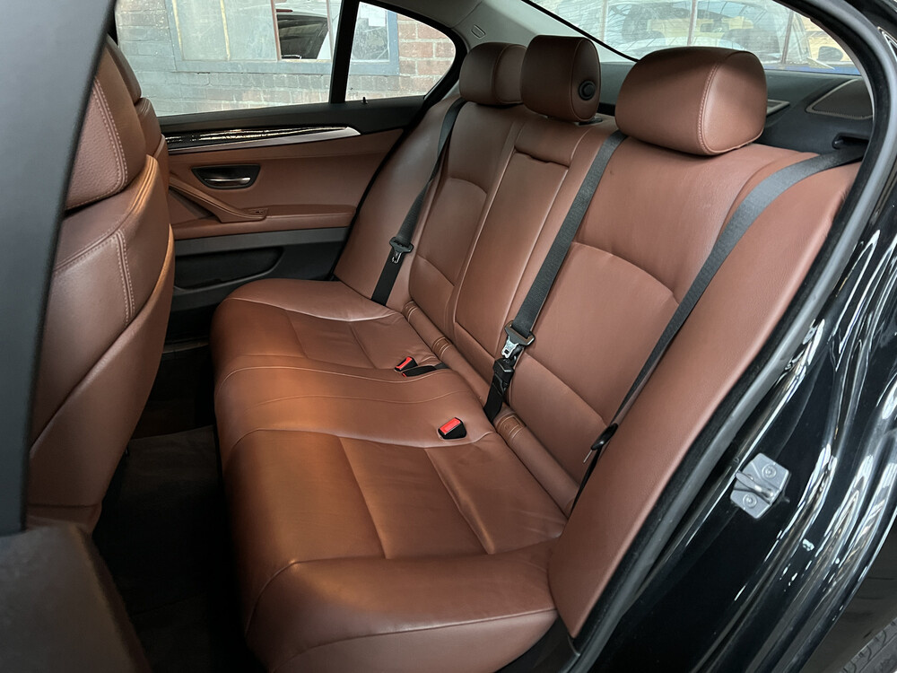 BMW 528i High Executive 258 PS 2010 5er Serie, 56-SJJ-1.