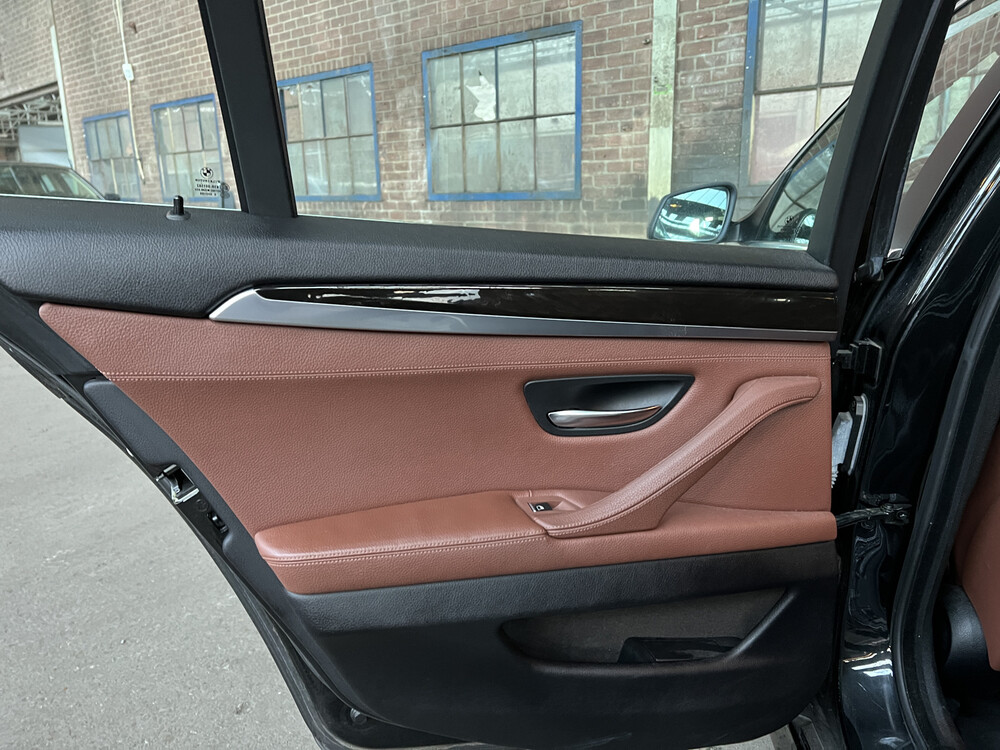 BMW 528i High Executive 258 PS 2010 5er Serie, 56-SJJ-1.