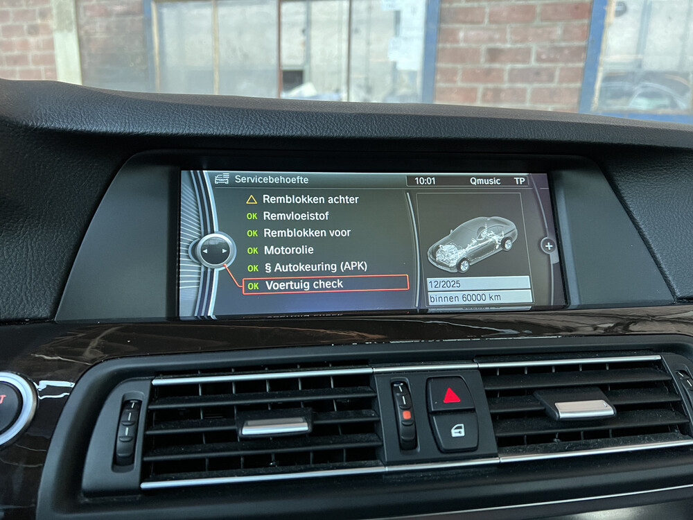 BMW 528i High Executive 258 PS 2010 5er Serie, 56-SJJ-1.