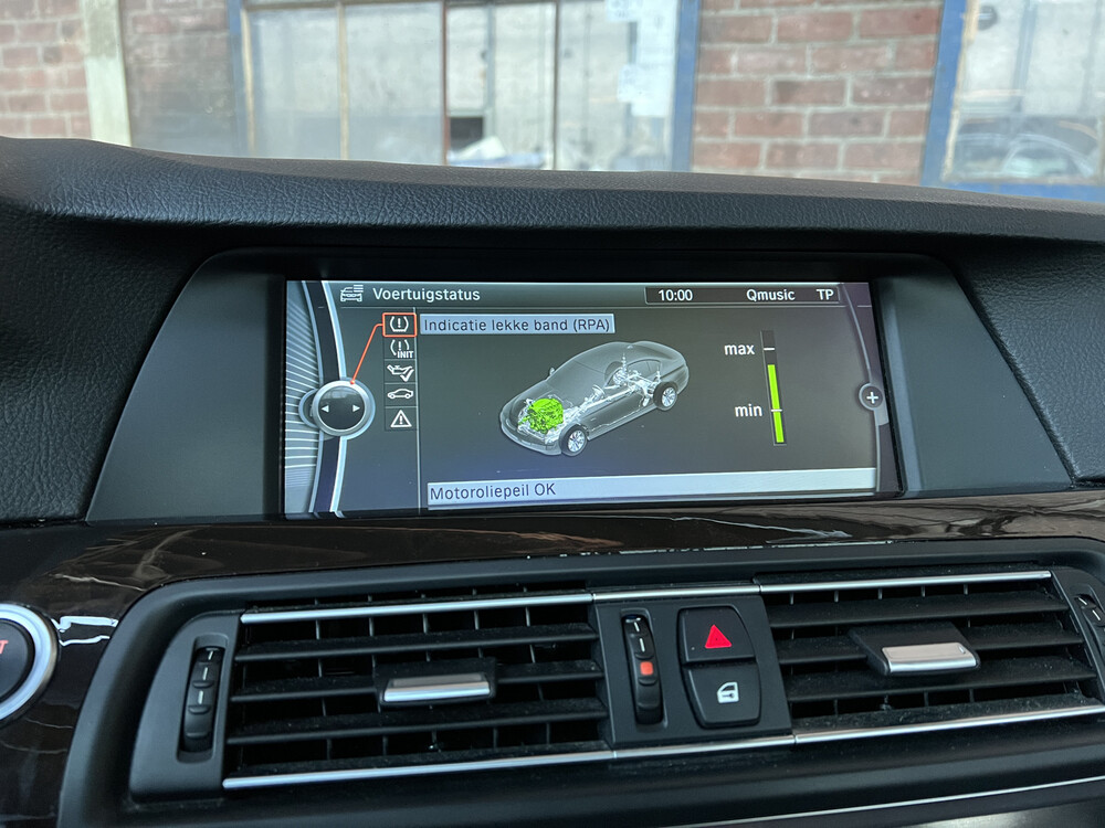 BMW 528i High Executive 258 PS 2010 5er Serie, 56-SJJ-1.