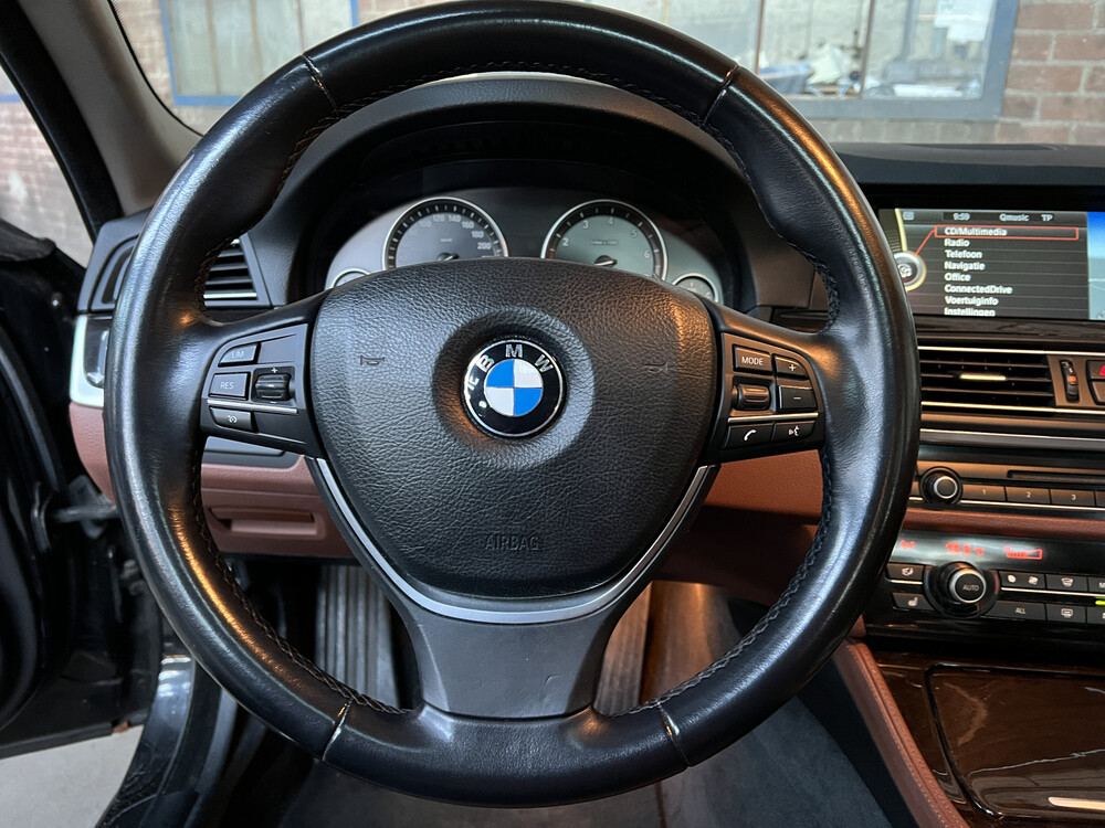 BMW 528i High Executive 258 PS 2010 5er Serie, 56-SJJ-1.