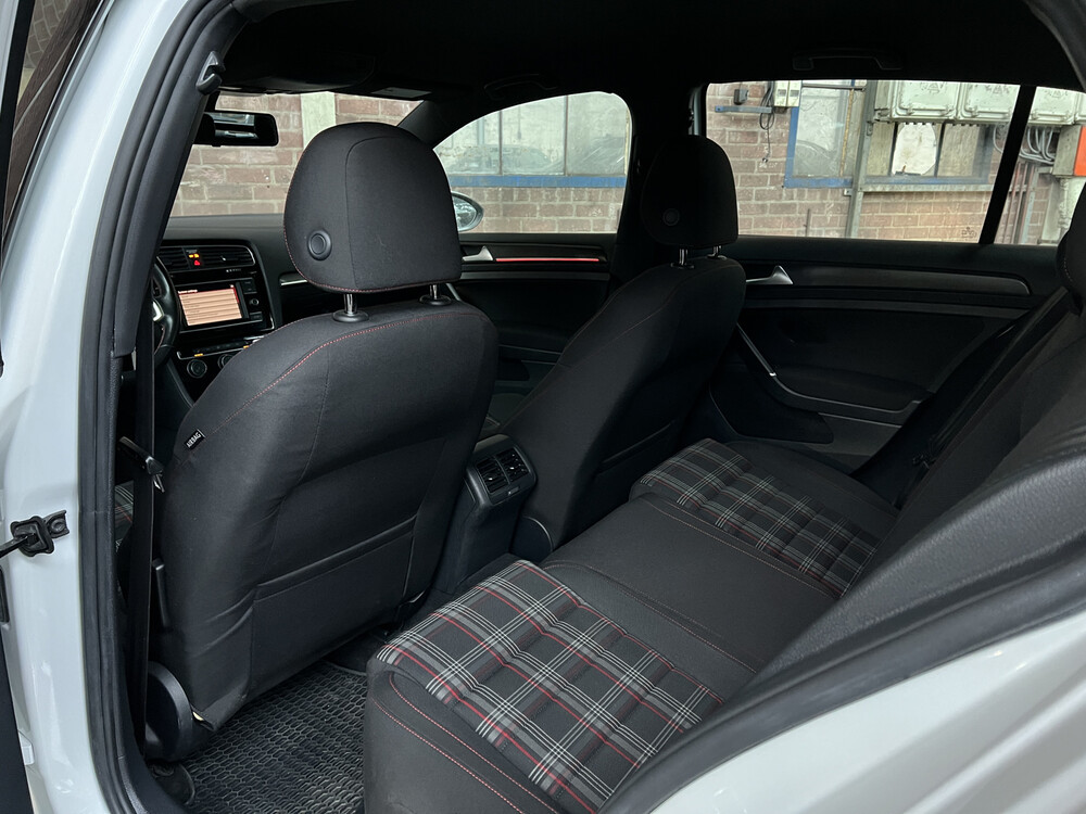 Volkswagen Golf GTI S VII 265PS 2018