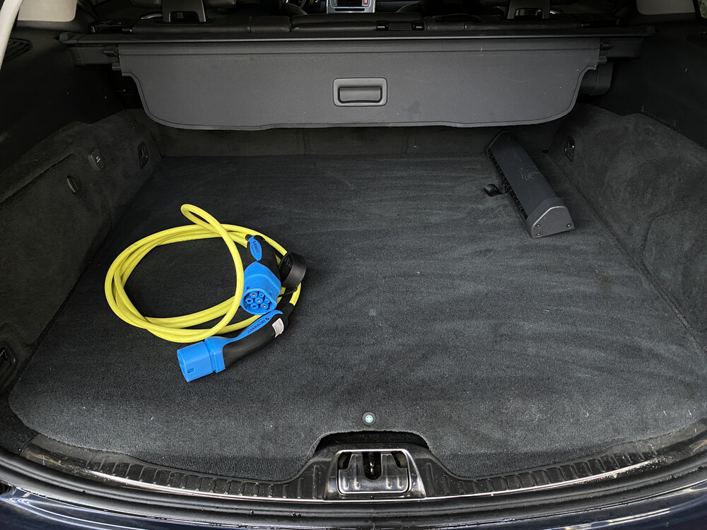 Volvo V60 D6 AWD Plug-In Hybrid Summen 215PS 2013 -Orig NL-, 4-SKK-23