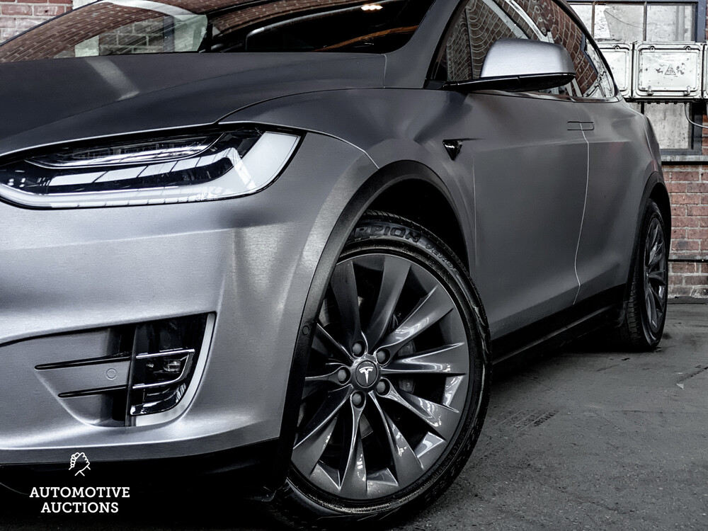 Tesla Model X 100D 417PS 2018, TP-965-P