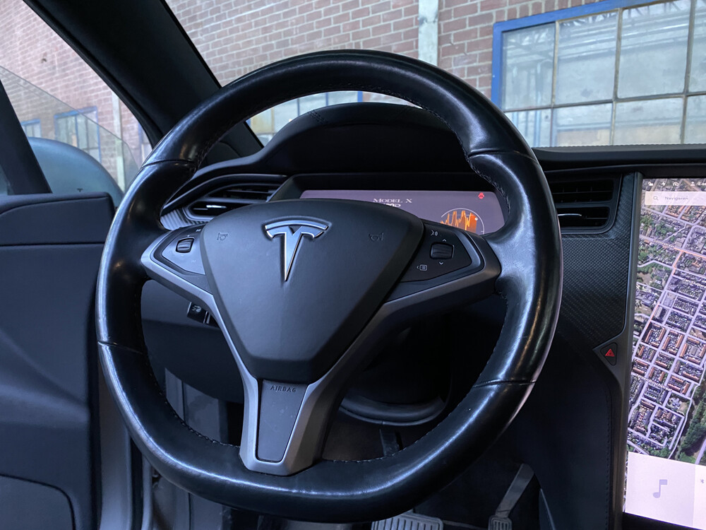 Tesla Model X 100D 417PS 2018, TP-965-P