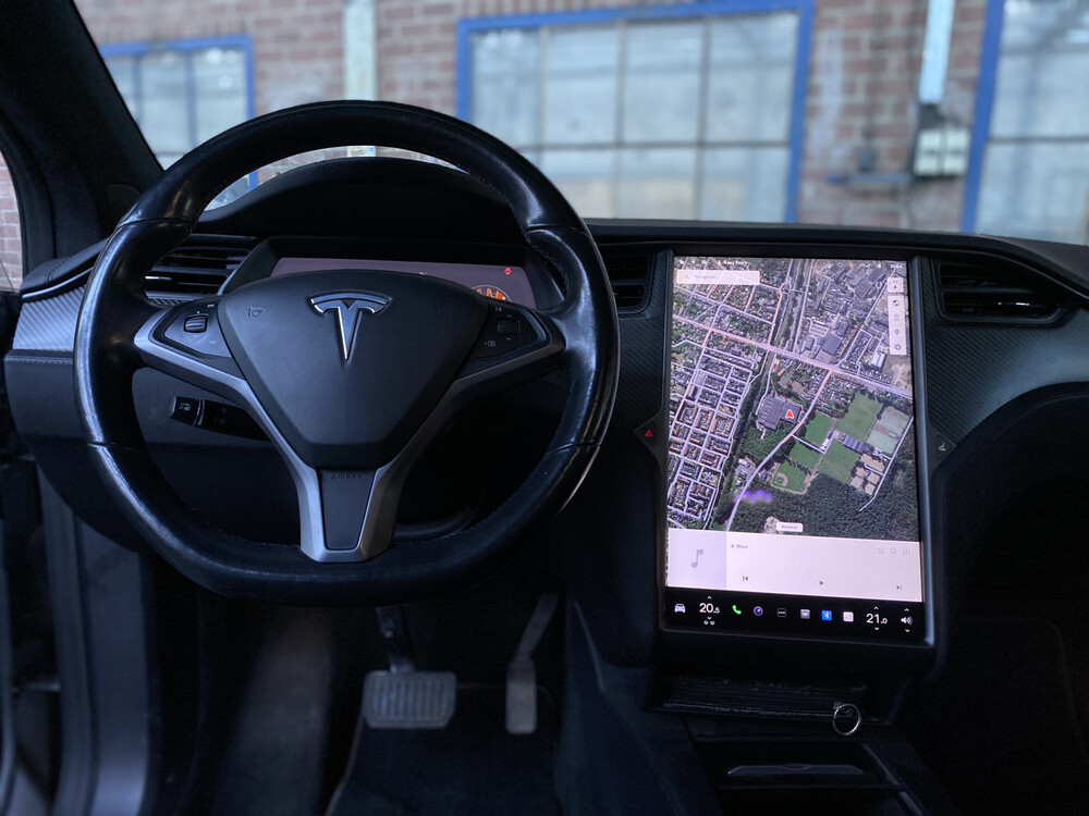 Tesla Model X 100D 417PS 2018, TP-965-P