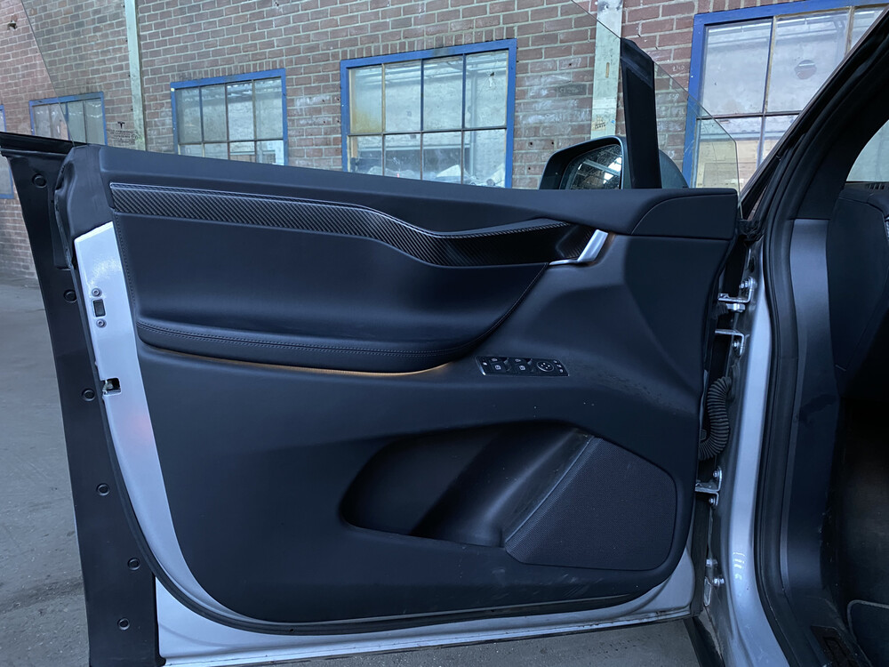 Tesla Model X 100D 417PS 2018, TP-965-P