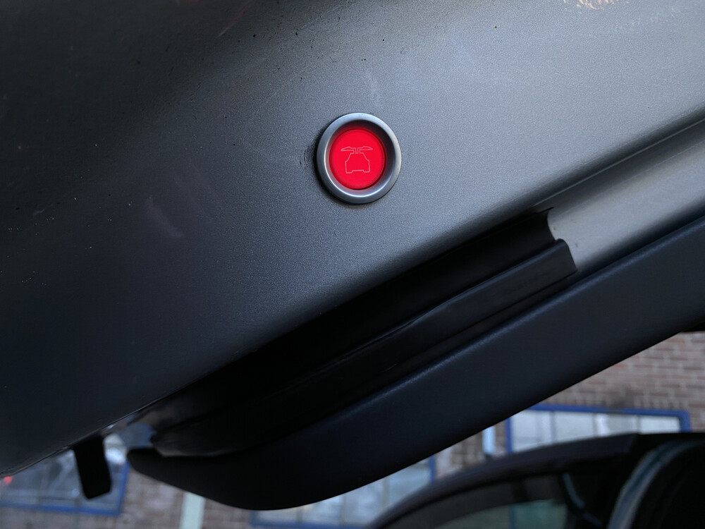 Tesla Model X 100D 417PS 2018, TP-965-P