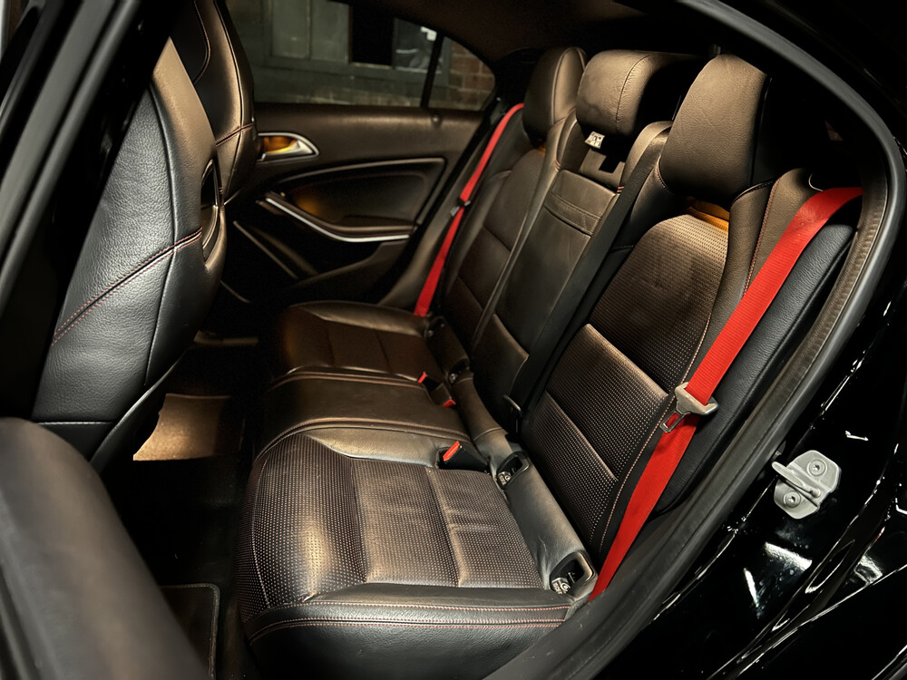 Mercedes-Benz A250 Sport Ambition A-Klasse 211PS 2013 -Orig. NL-, 7-KHV-63