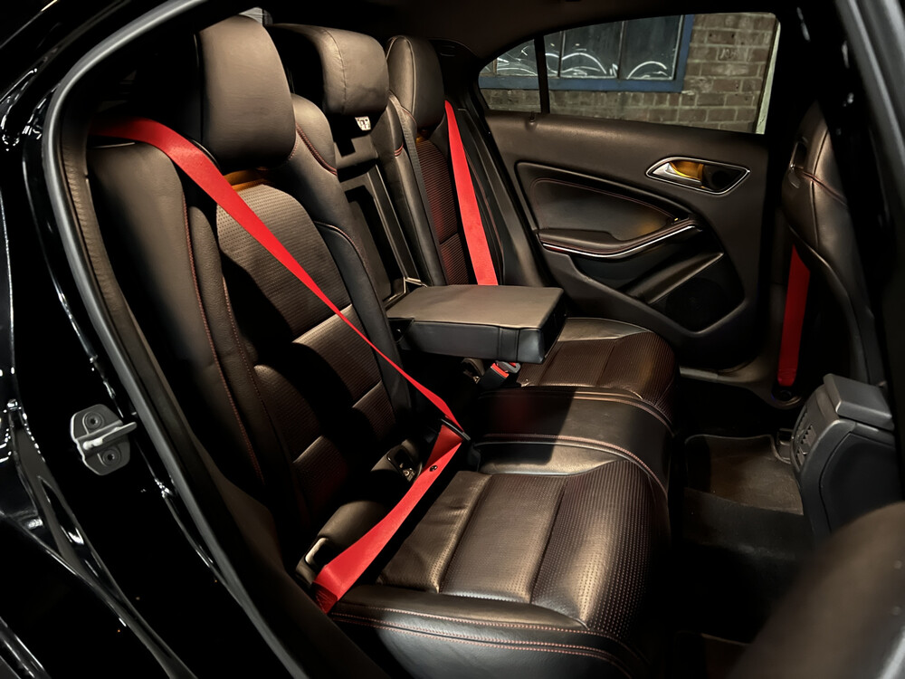 Mercedes-Benz A250 Sport Ambition A-Klasse 211PS 2013 -Orig. NL-, 7-KHV-63