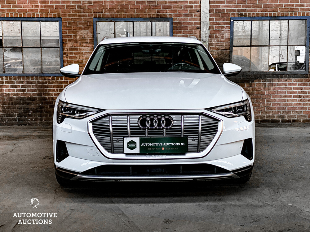 Audi e-tron 55 Quattro Advanced Pro Line 360PS 2018, J-696-RZ