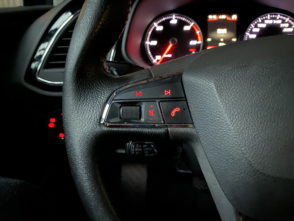 Seat Leon ST 1.6 Style Business 2015, TN-748-L