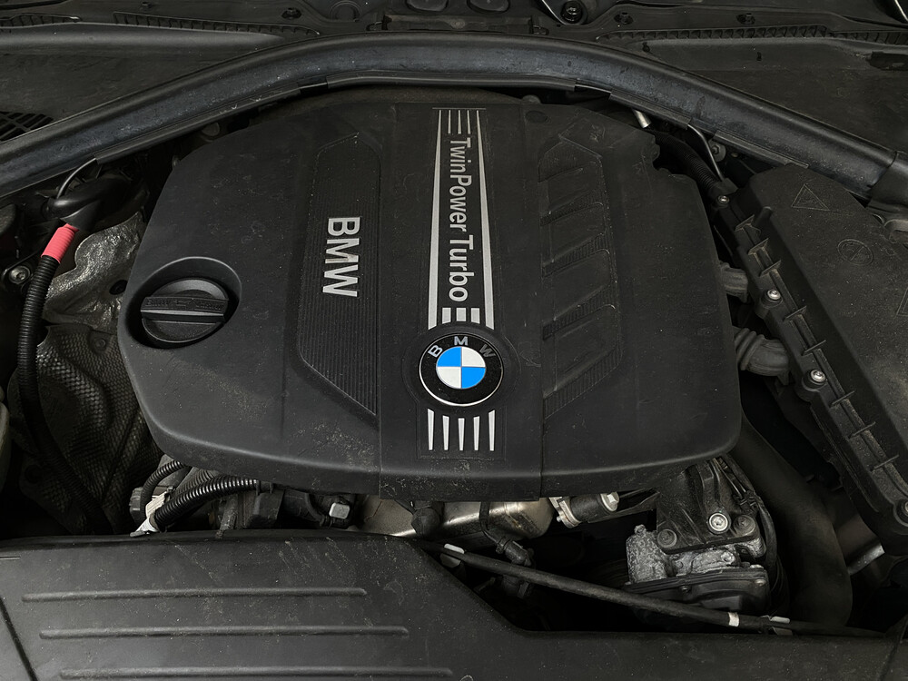 BMW 318d Touring High Executive 3er 136PS 2013, PV-088-R