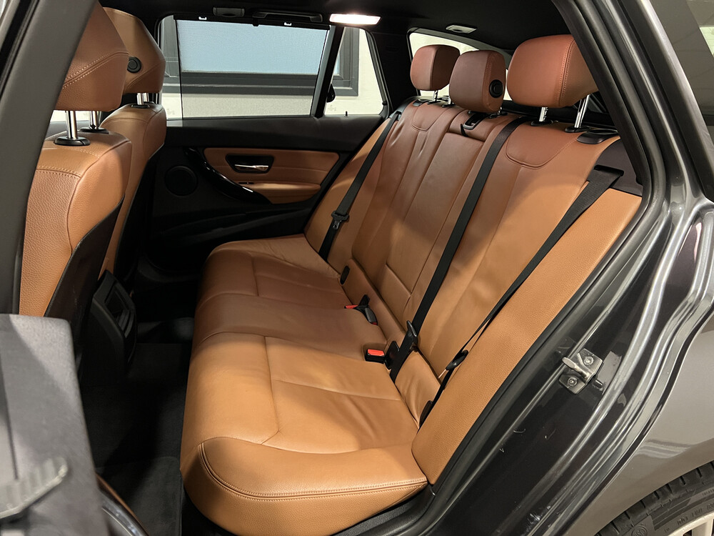 BMW 320i Touring Upgrade Edition 3er 184PS 2013, 76-ZVN-2