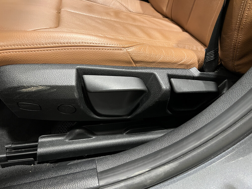 BMW 320i Touring Upgrade Edition 3er 184PS 2013, 76-ZVN-2