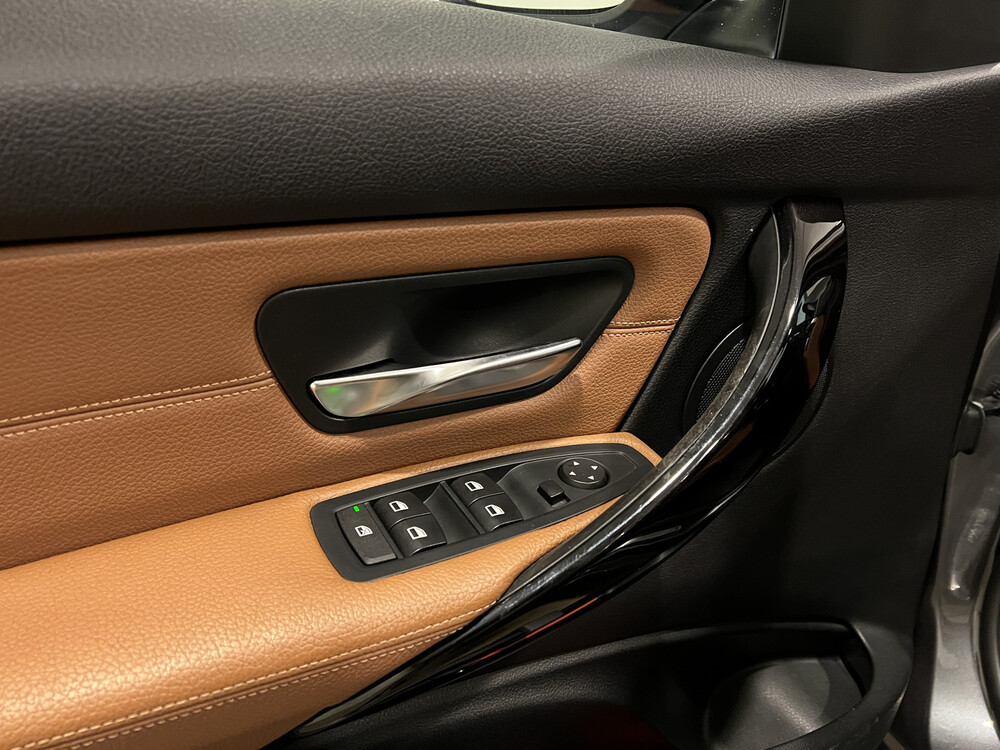 BMW 320i Touring Upgrade Edition 3er 184PS 2013, 76-ZVN-2