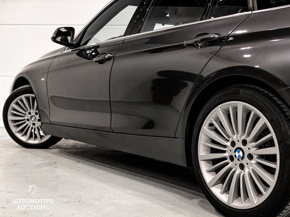 BMW 320i Touring Upgrade Edition 3er 184PS 2013, 76-ZVN-2